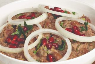 ამოლესილი ლობიო ნიგვზით