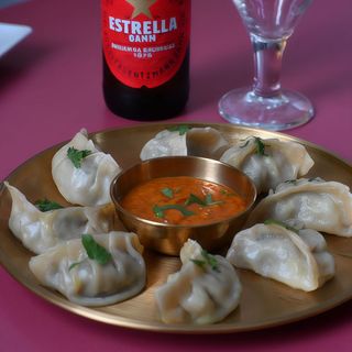 Momo De Verduras (8 Uds.) (gyoza)