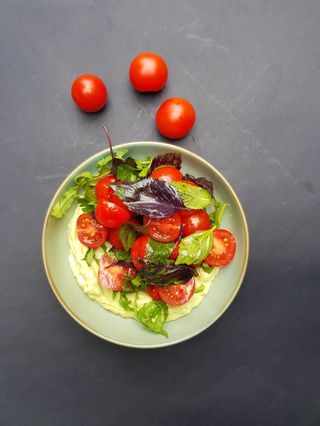 სალათი ავოკადოს პიურეთი