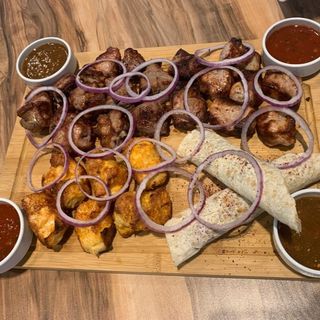 მწვადის ასორტი