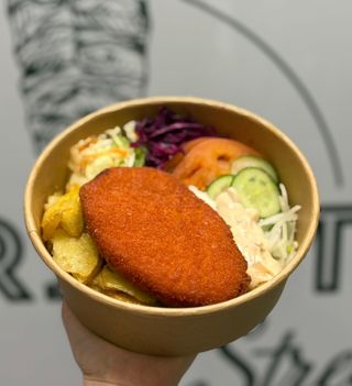 С пилешки шницел 400г