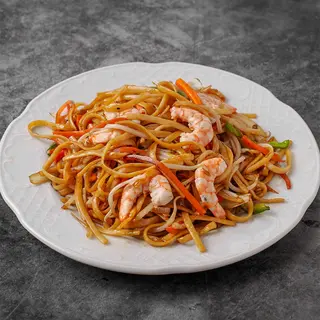 Tallarines Fritos Con Gambas
