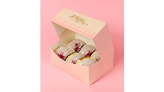 ZESTAW 6 X PĄCZEK MATCHA Z MALINĄ