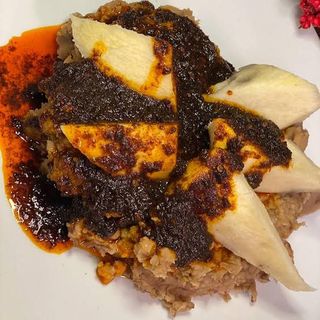 YAM AND EWA AGOYIN + AGOYIN PEPPER + BEAF + PLANTAIN 
