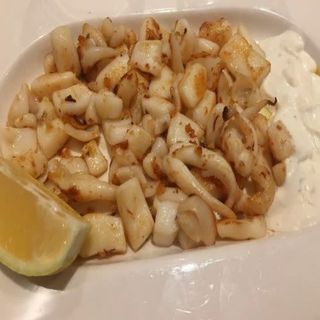 Sepia plancha con salsa Ali-Olí