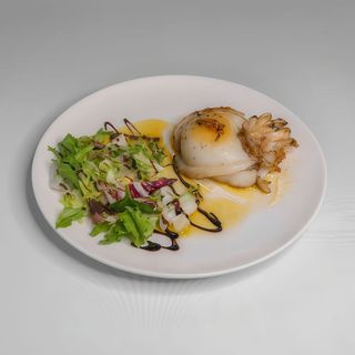 Sepia a la plancha con alioli