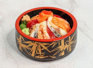 Chirashi De Atún