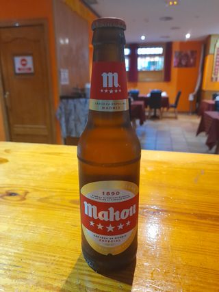 Cerveza Tercio Mahou
