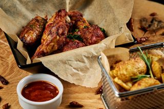 Aripioare de pui picante