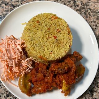 Curry rice with salad
