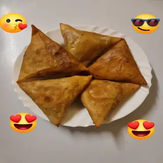 Samosa Pollo