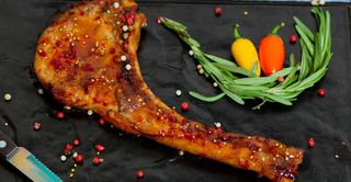 Կարամելիզացված խոզի միս