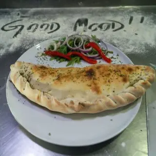 Calzone de atún