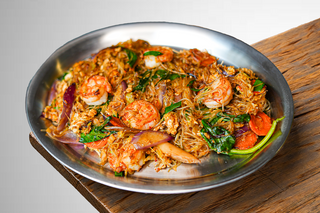 СКЛЯНА ЛОКШИНА З КРЕВЕТКАМИ