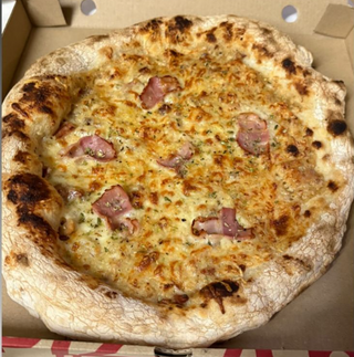 Pizza prosciutto 30 cm.