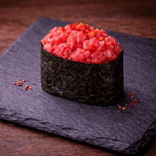 Гункан з тунцем (3шт./120г)