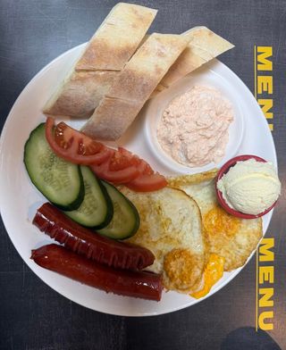 Night and day doručak