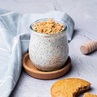 Протеинова чиа с пълнозърнести бисквити (220г)