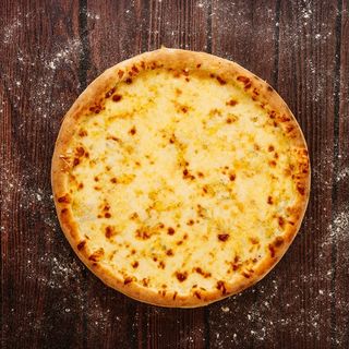 Pizza quattro formaggi