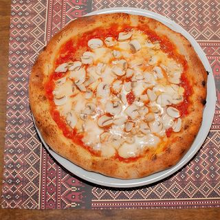 Pizza Funghi + palačinak + Coca-Cola - AKCIJA