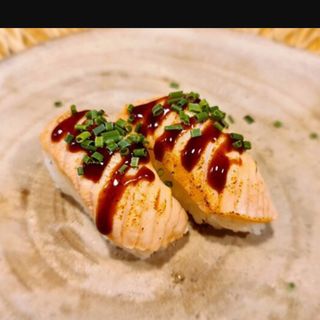 301. Salmón Salsa Flameada (2 Uds.)