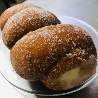 Cartoccio ripieno di ricotta e gocce di cioccolato