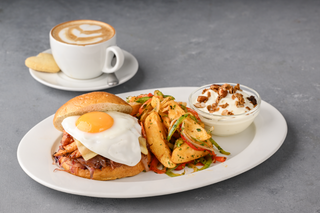 Fully Loaded Breakfast Bagel Combo(BBQ Chicken)