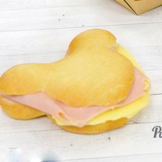 Bocadillo Mickey mixto