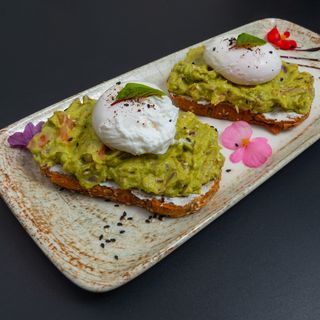 Poached eggs Toast