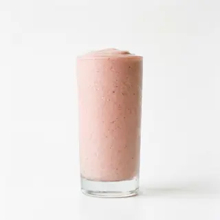 Koktajl truskawka, banan, napój roślinny