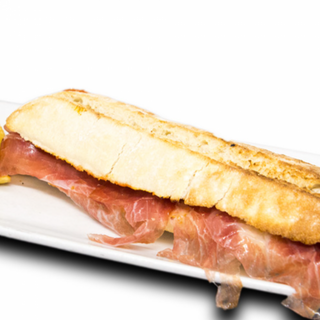 BOCADILLO JAMON IBERICO: Jamón ibérico con tumaca y aceite de oliva