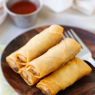 Рулца с яйца и праз