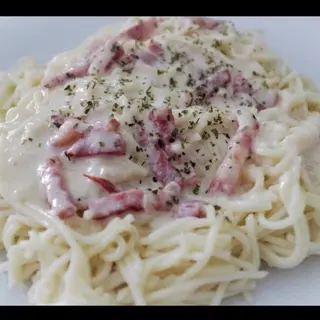 Pasta A La Carbonara 