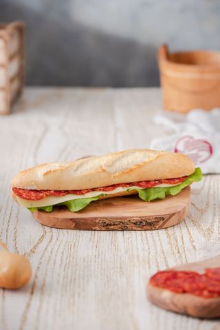 Sendvič sa kulenom 170 gr