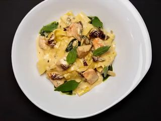 Pappardelle z Łososiem