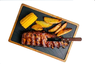 Свински крехки ребърца със сос BBQ (450г)