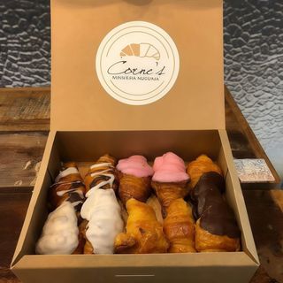 Caja de mini Corne's mixtos (16 uds.)