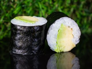 Hosomaki z awokado