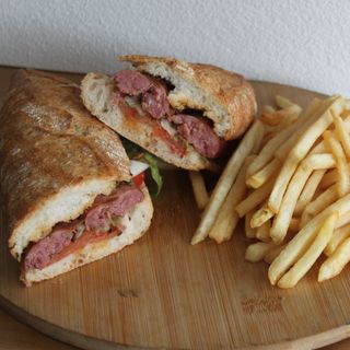 Bocadillo De Chorizo Criollo