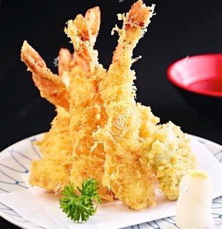 25. Tempura de Langostino (6 piezas)