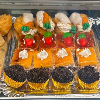 Pasteles variados 