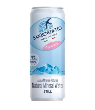 Acqua naturale