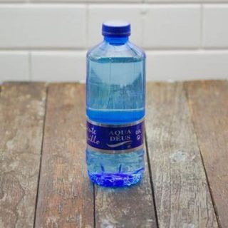 Botella de Agua Pequeña