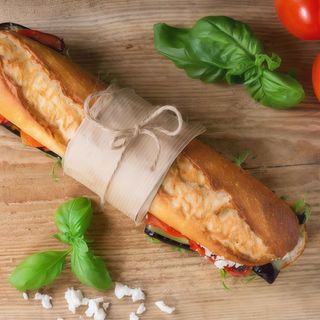 Bocadillo  Cecina Y Aove