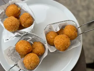 Spicy shootings stars