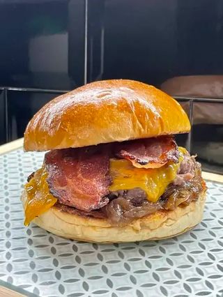 Hamburguesa F.F. bacon