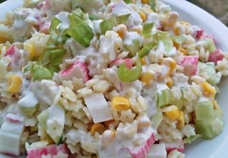 Crab salad/კიბორჩხალის სალათი /Салат крабовый250гр.)