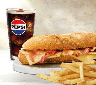 Menú Lomo, Queso y Bacon