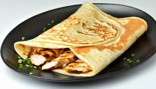 Tortilla z kurczakiem w panko