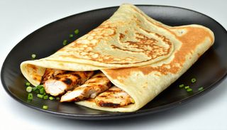 Naleśniki z kurczakiem i pieczarkami 320g